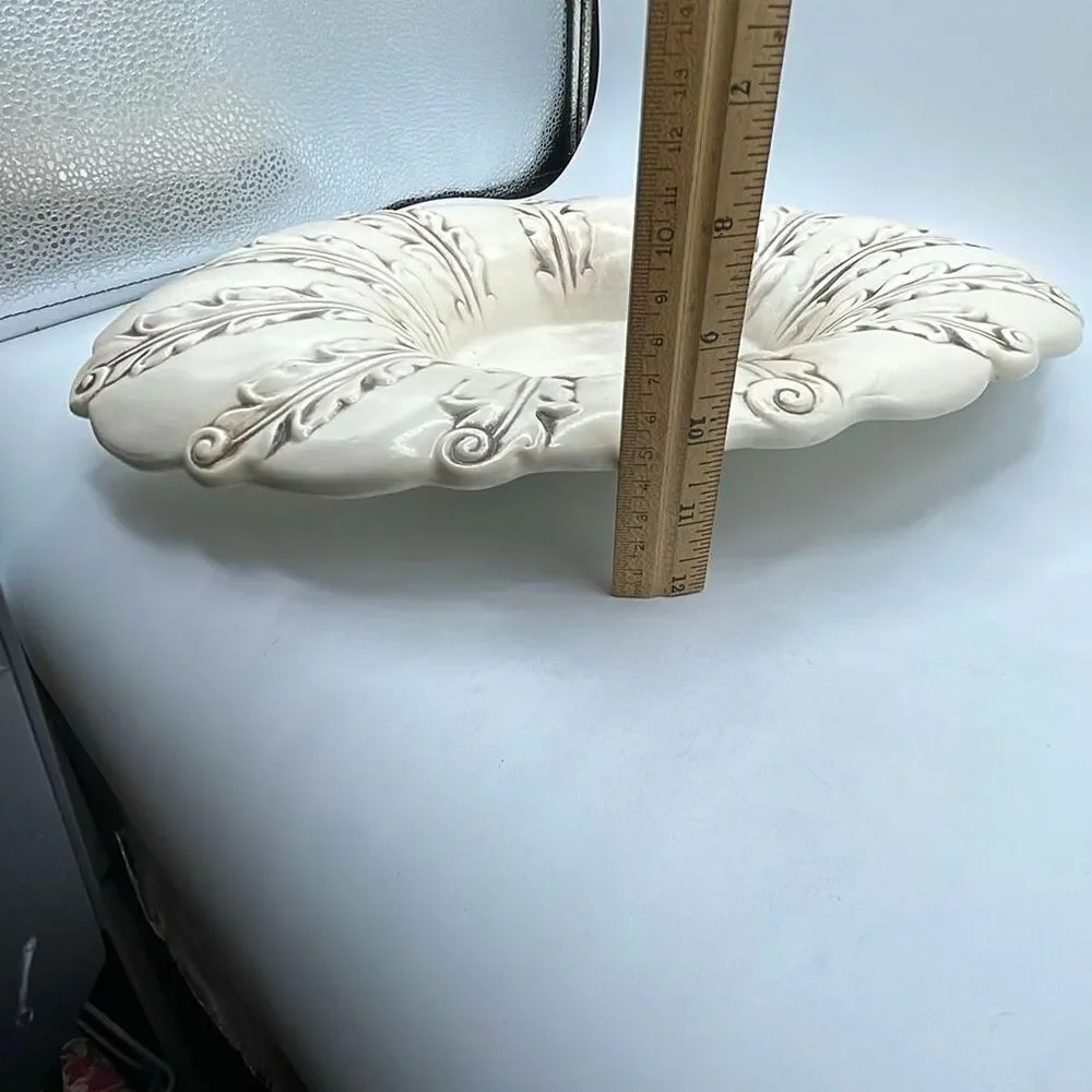 Red Wing pottery wing leaf cream